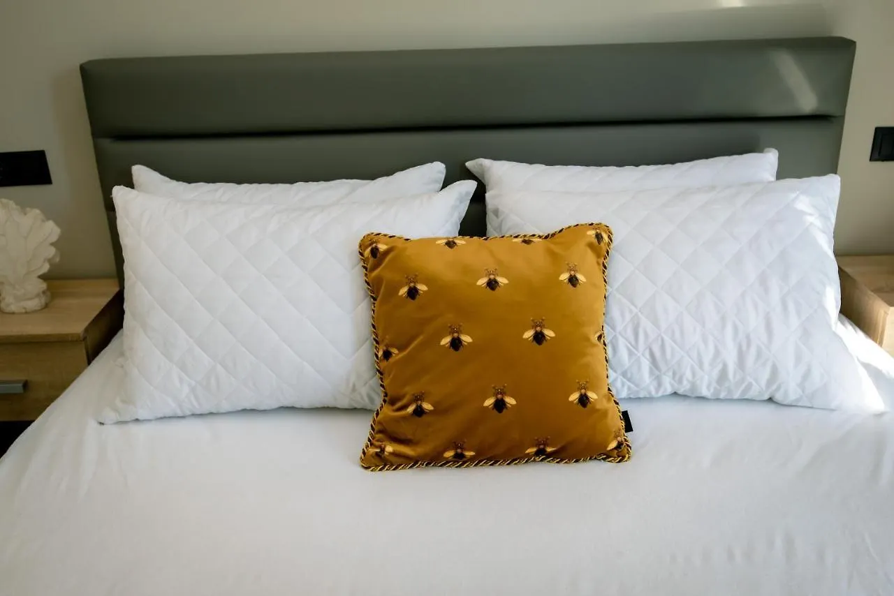 Miracle Luxury Apartments Peraia  Greece